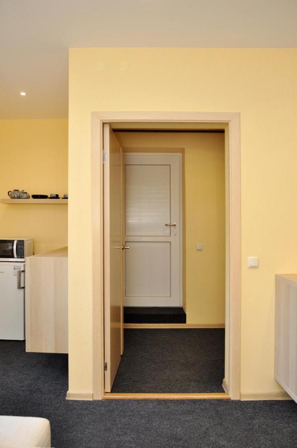 Riga City Center Quiet Apartment With Free Private Parking Luaran gambar